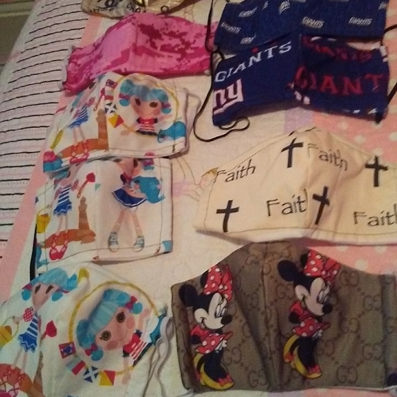 Small medium and large 3 layer face mask - Picture 5 of 16